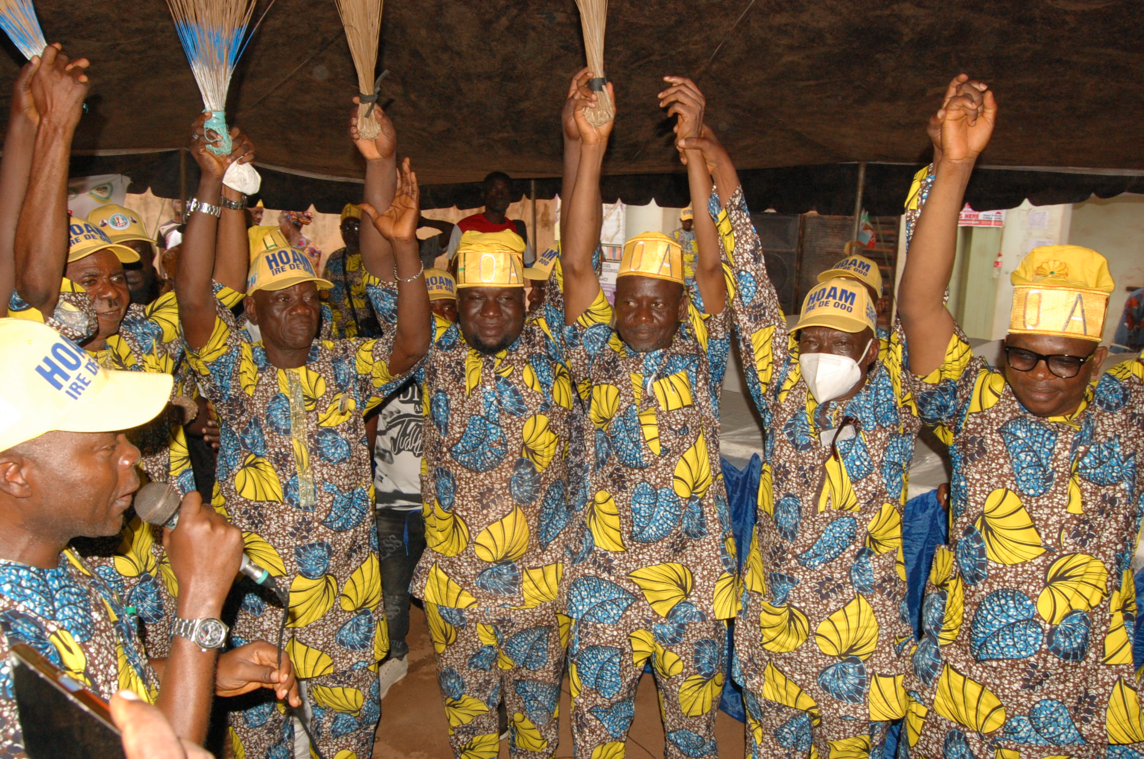 Ogun Apc Chieftain endorse Omolaja, Juwon For L/G chairman, council boss.