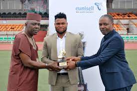 Israel Abia wins 2019/20 Eunisell Boot