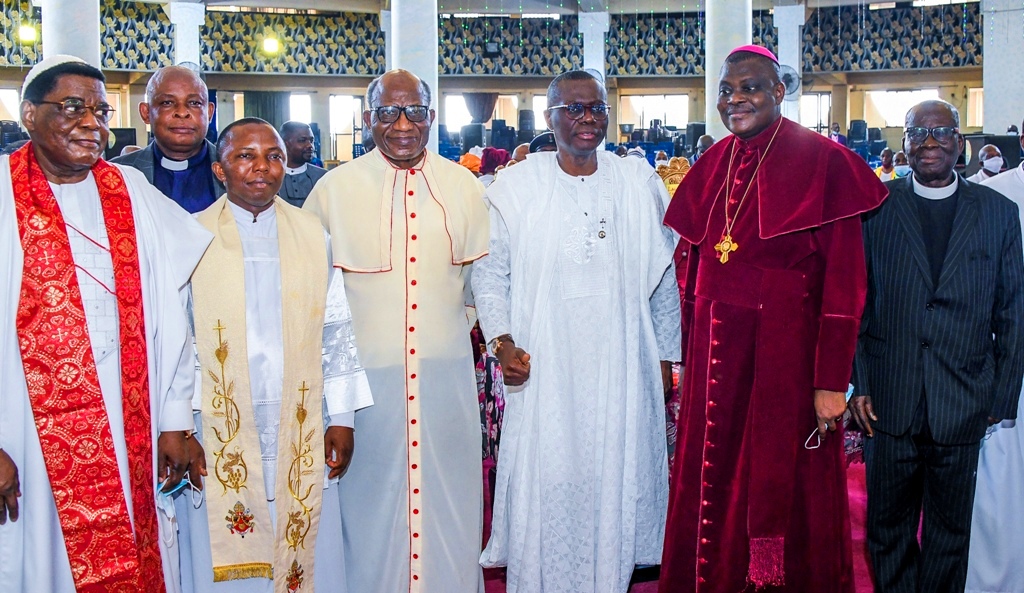Lagos Committed to Quality Service to God, Humanity, Says Sanwo-Olu