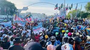 Breaking News: Kano crowd signals victory for Tinubu, APC, Ganduje boasts